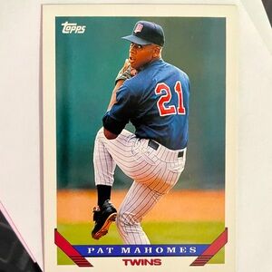 PAT MAHOMES Topps 93